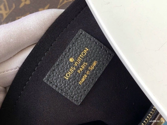 WIS LOUIS SAINT-PLACIDE VUITTON 1129